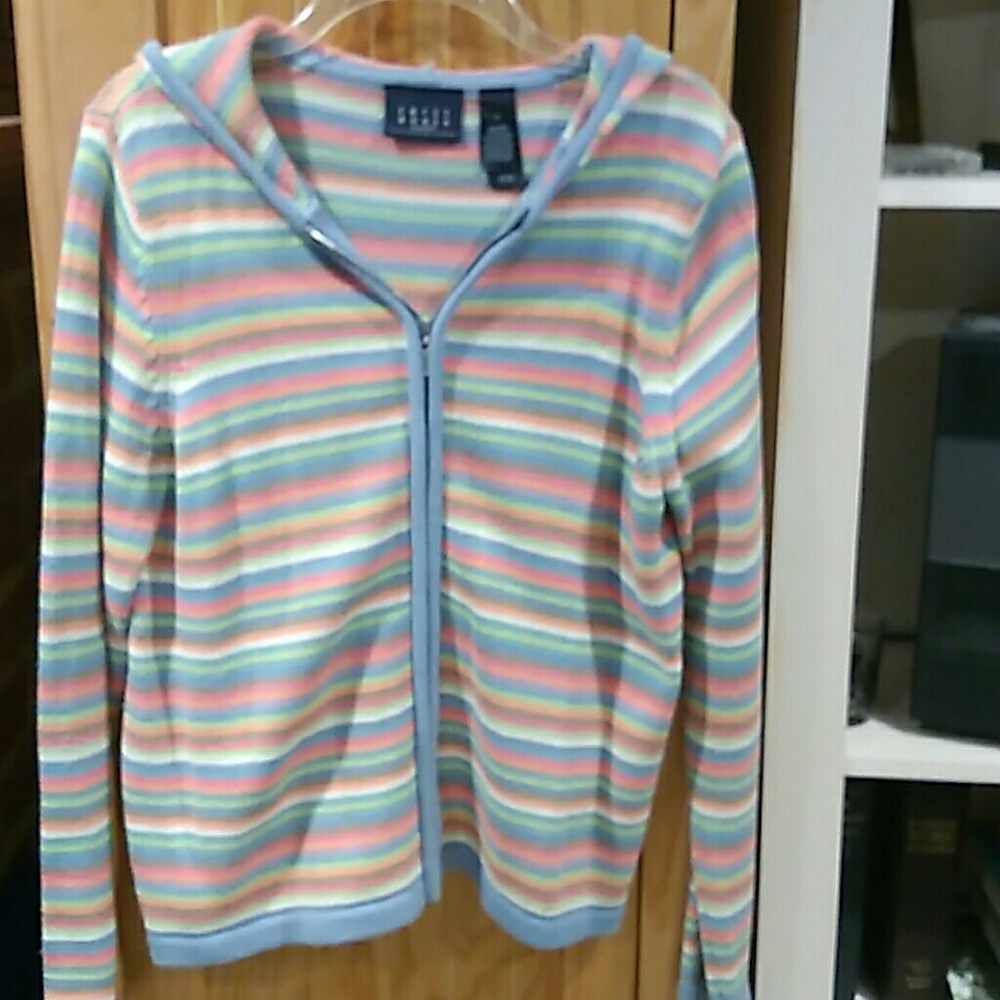 Misses M Zippered sweater